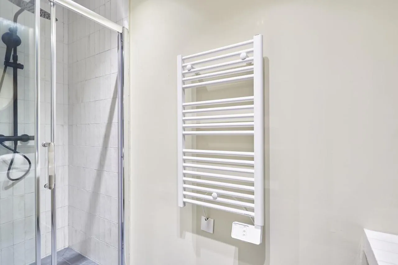 Residence Le Marais Beaubourg By Studio Prestige Paris Apartment