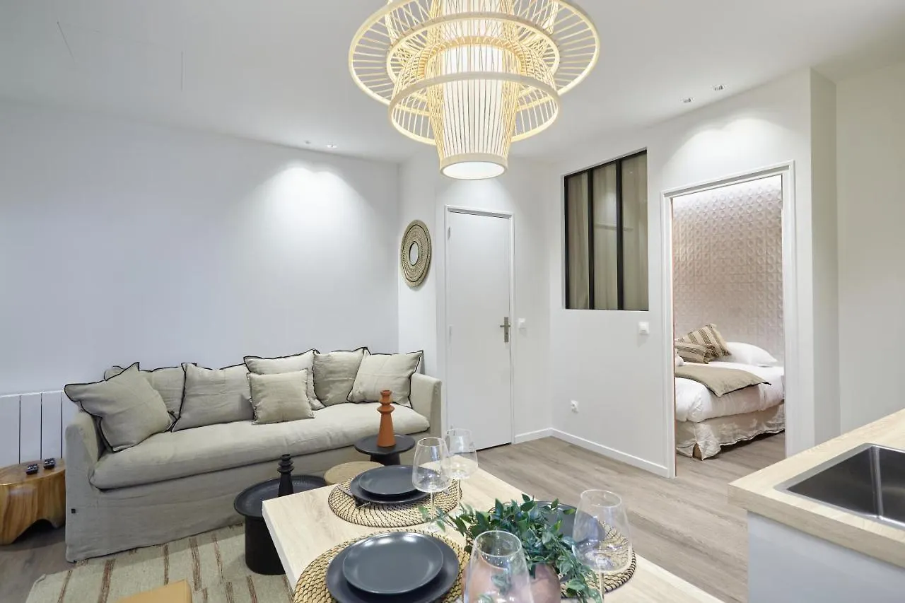 Residence Le Marais Beaubourg By Studio Prestige Paris 0*,