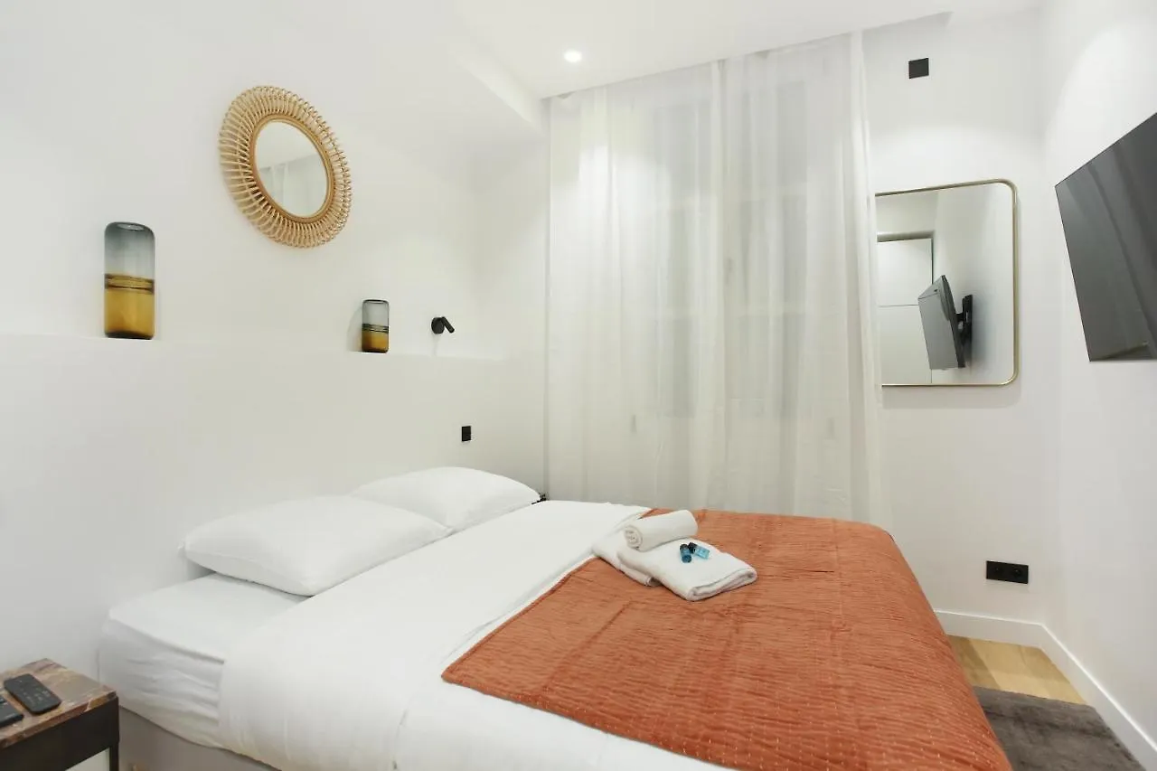 Residence Le Marais Beaubourg By Studio Prestige Paris